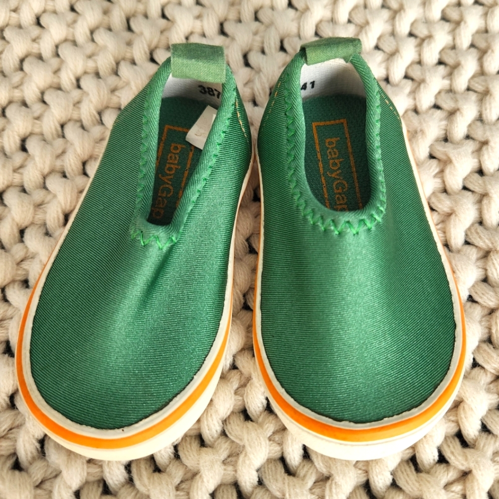 Baby Gap Girl Boy Shoes Infant sz 3 LNC!